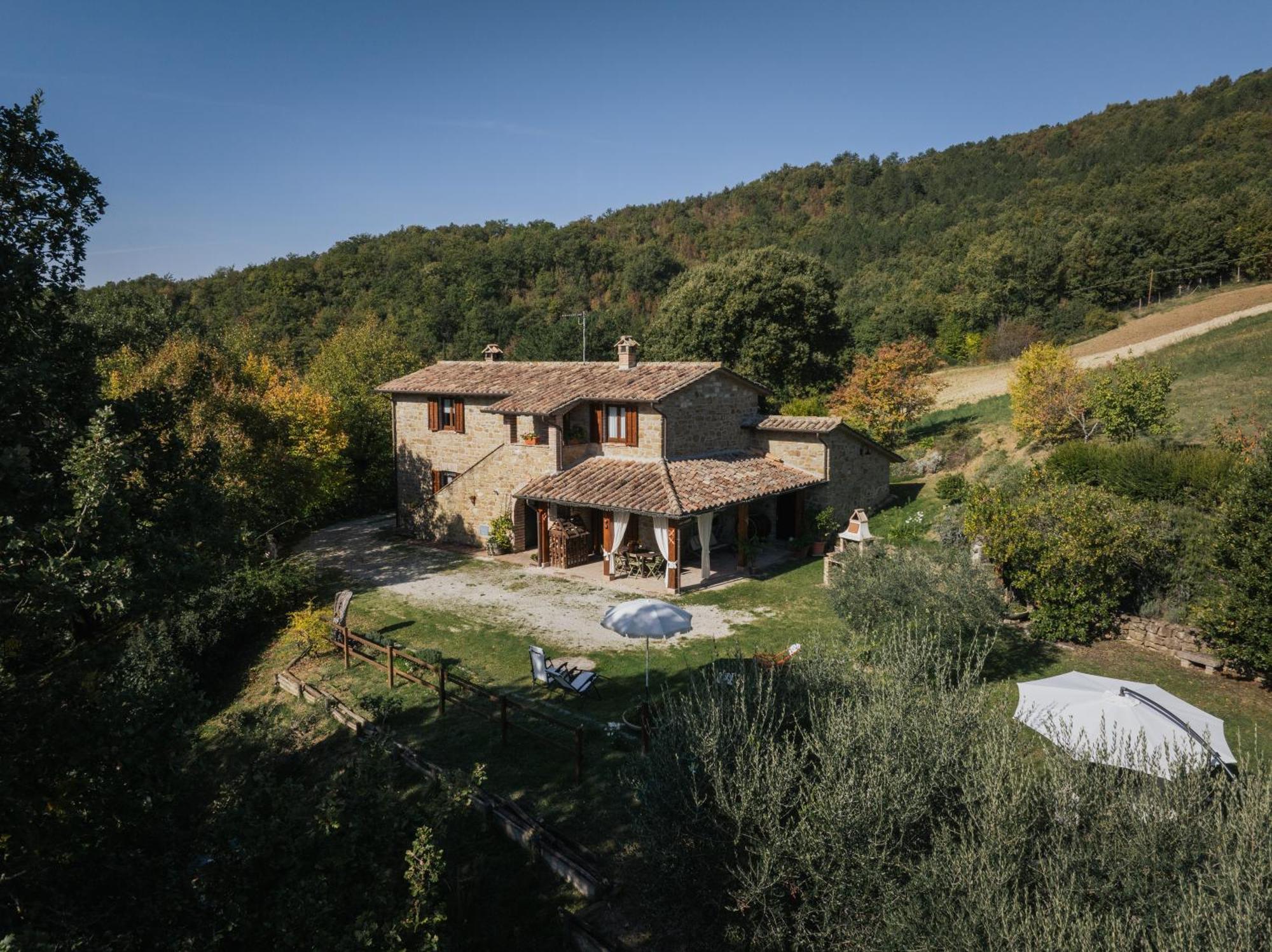 Agriturismo Casa Del Nonno Valfabbrica Eksteriør bilde