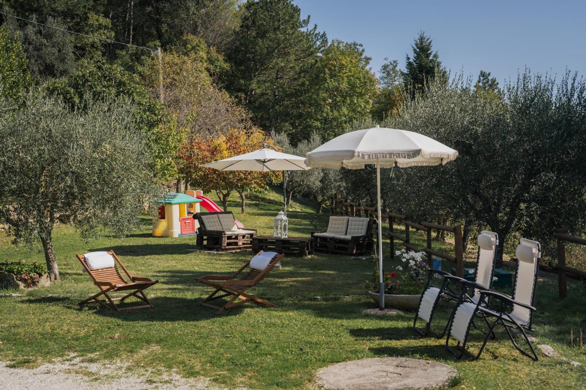 Agriturismo Casa Del Nonno Valfabbrica Eksteriør bilde